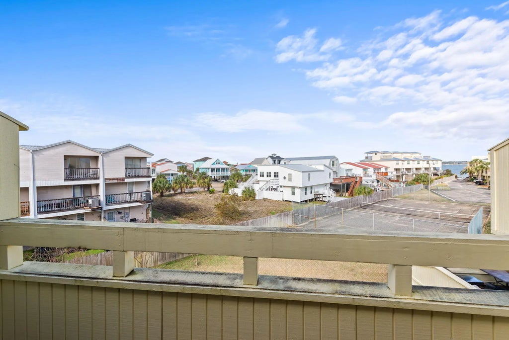 40 of 68 - 8520 Gulf Boulevard 35, Navarre, FL