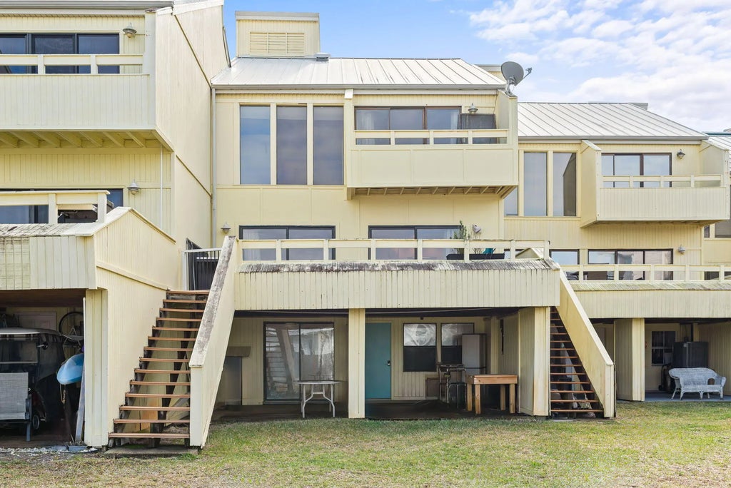 65 of 68 - 8520 Gulf Boulevard 35, Navarre, FL