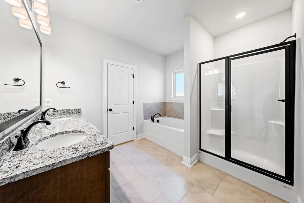 11 of 21 - 130 Hydrangea Boulevard, Freeport, FL