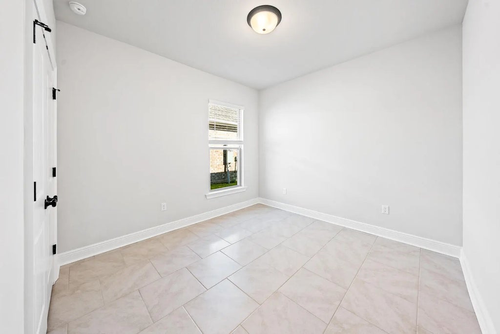 17 of 21 - 130 Hydrangea Boulevard, Freeport, FL