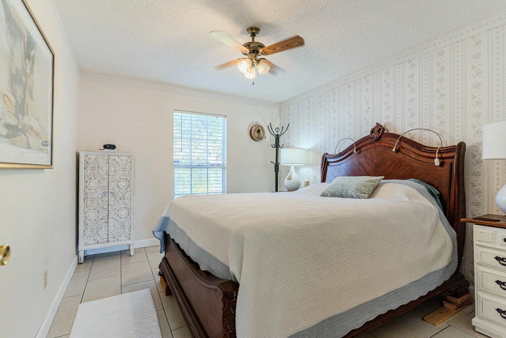 24 of 44 - 801 Sparkleberry Cove, Niceville, FL