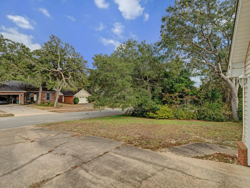 40 of 44 - 801 Sparkleberry Cove, Niceville, FL