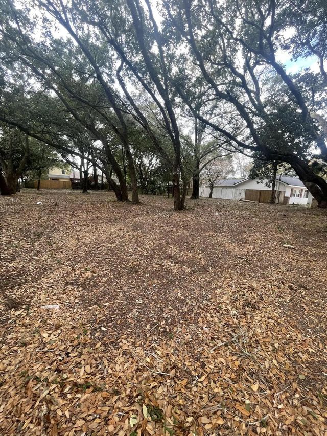 Photo of Listing #969763