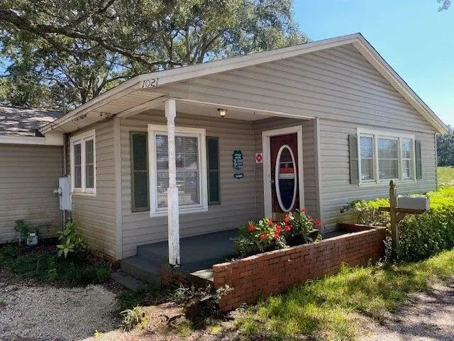 Photo of Listing #967620