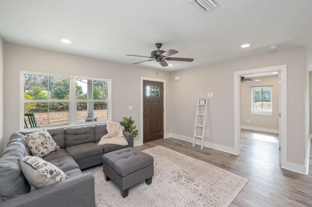 3 of 26 - 3030 Cosson Circle, Crestview, FL