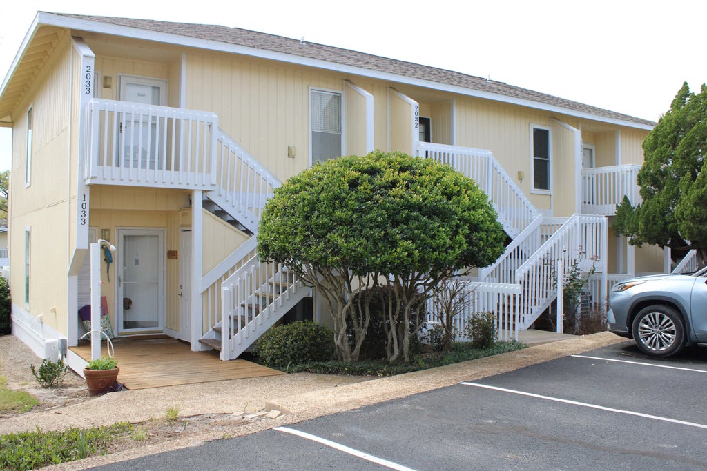 2 of 40 - 775 Gulf Shore Drive 2033, Destin, FL
