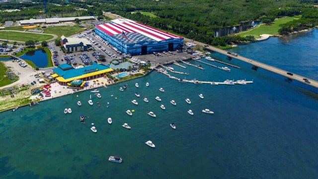 Photo of Listing #967956