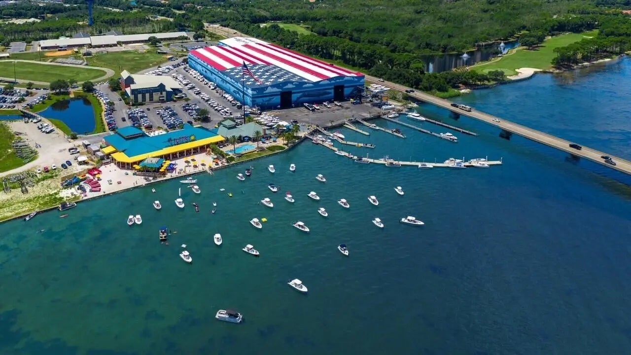 Photo of Listing #967956