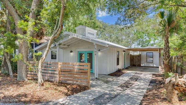 Photo of Listing #967965