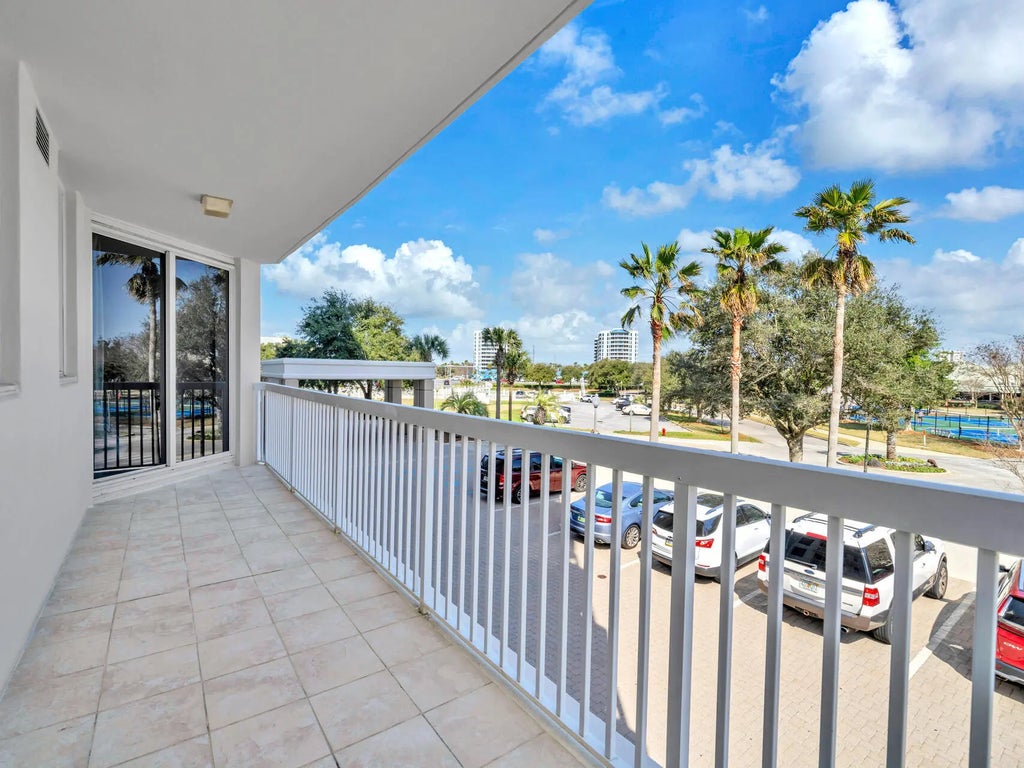 29 of 49 - 15100 Emerald Coast Parkway Unit 301, Destin, FL