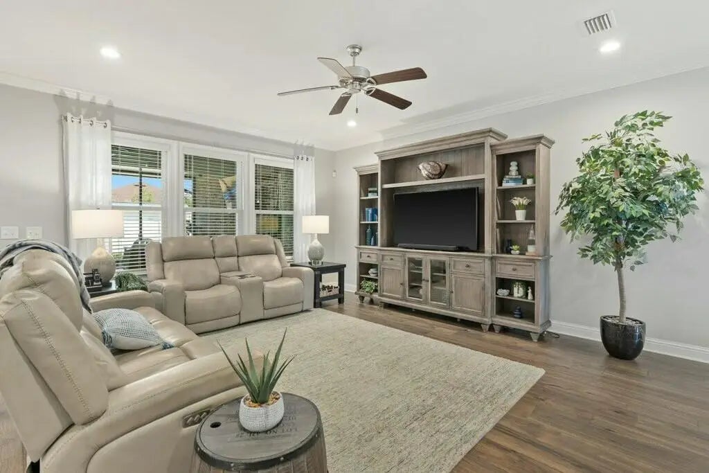 12 of 75 - 208 Meadow Lake Drive, Freeport, FL