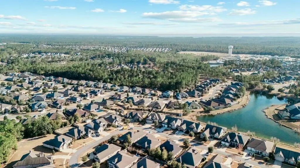 74 of 75 - 208 Meadow Lake Drive, Freeport, FL