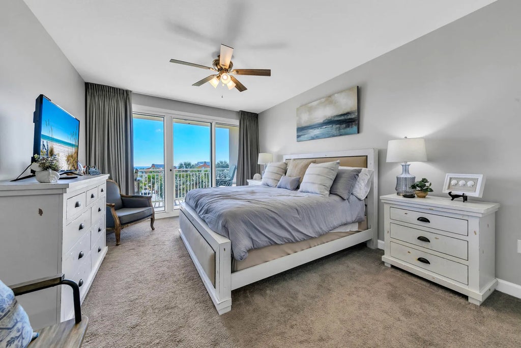 17 of 30 - 1751 Scenic Highway 98 302, Destin, FL