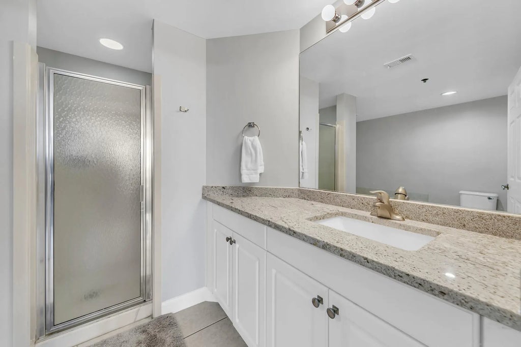 19 of 30 - 1751 Scenic Highway 98 302, Destin, FL