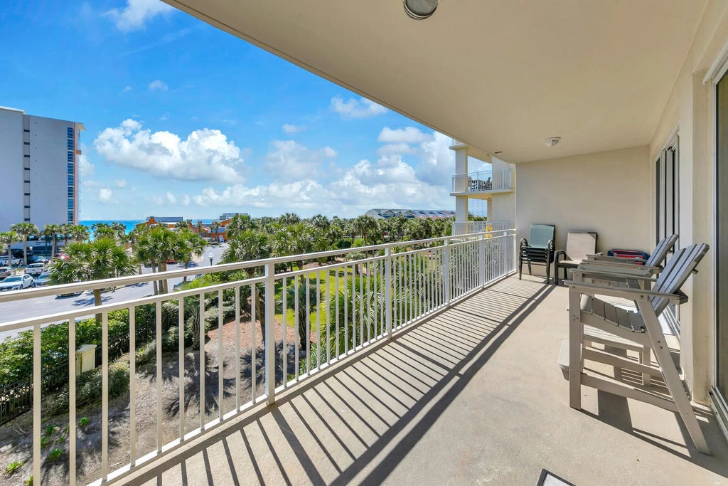 23 of 30 - 1751 Scenic Highway 98 302, Destin, FL