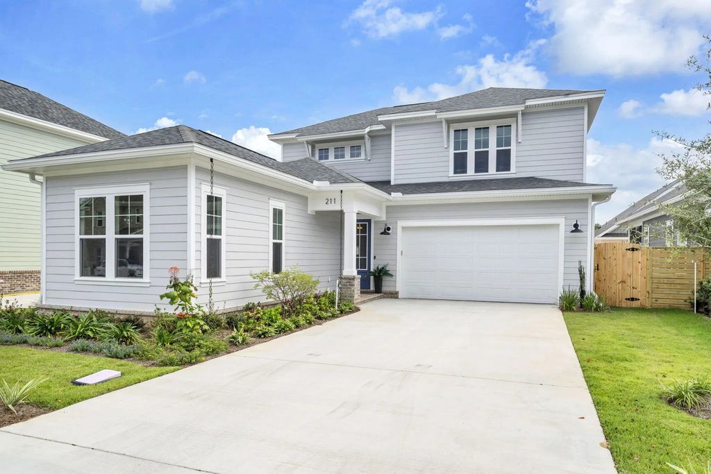 211 Red Deer Run, Niceville