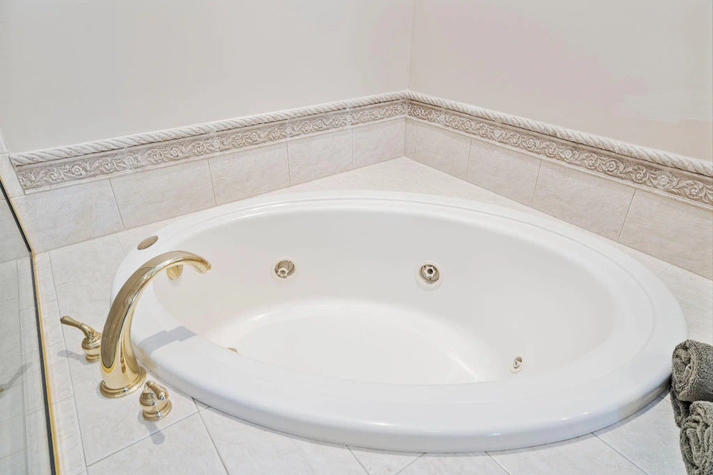 41 of 79 - 4583 Sailmaker Lane, Destin, FL