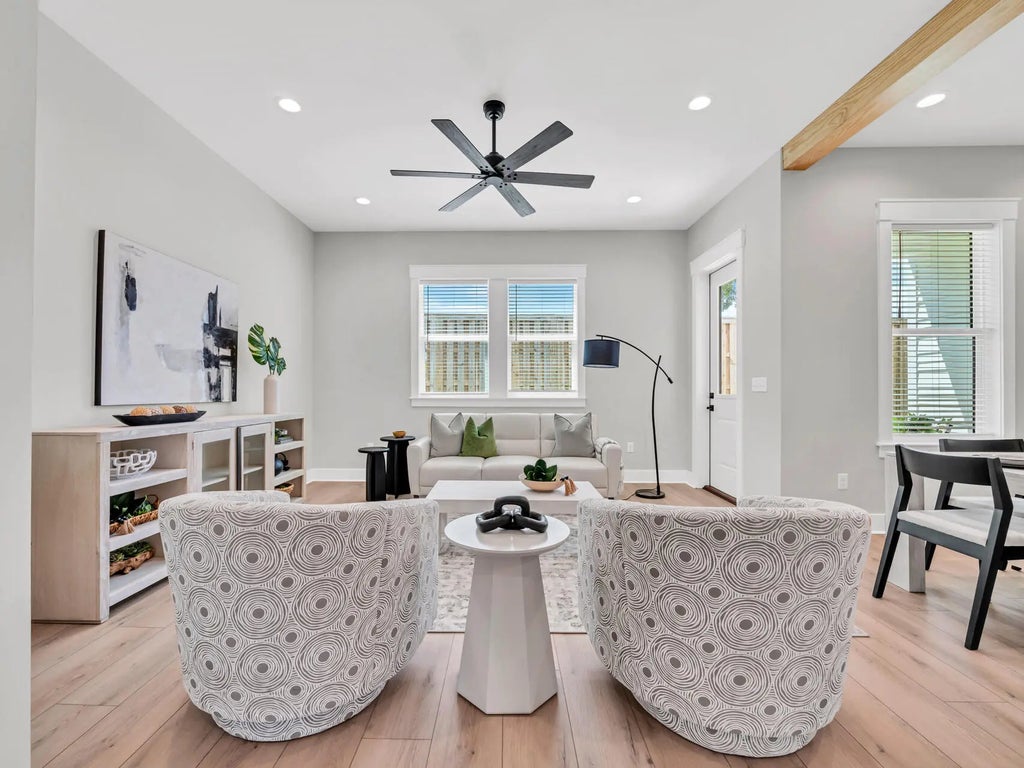 8 of 38 - 140 Sibert Avenue Unit 1, Destin, FL