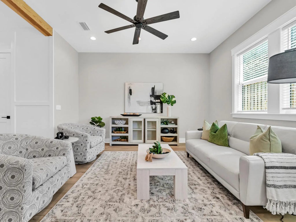 9 of 38 - 140 Sibert Avenue Unit 11, Destin, FL