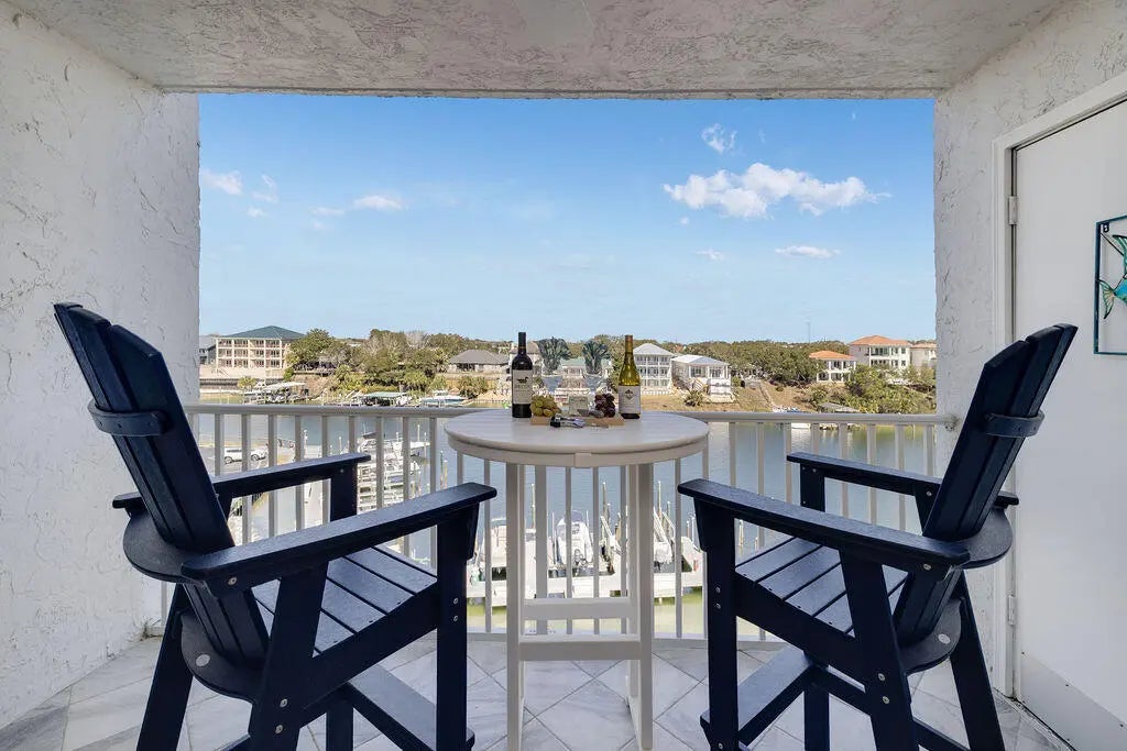 Photo of Listing #968907