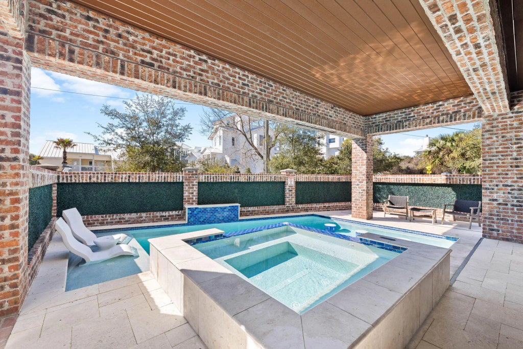 9 of 70 - 3325 E County Hwy 30a, Santa Rosa Beach, FL