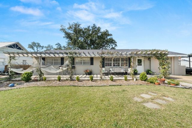 Photo of Listing #969060