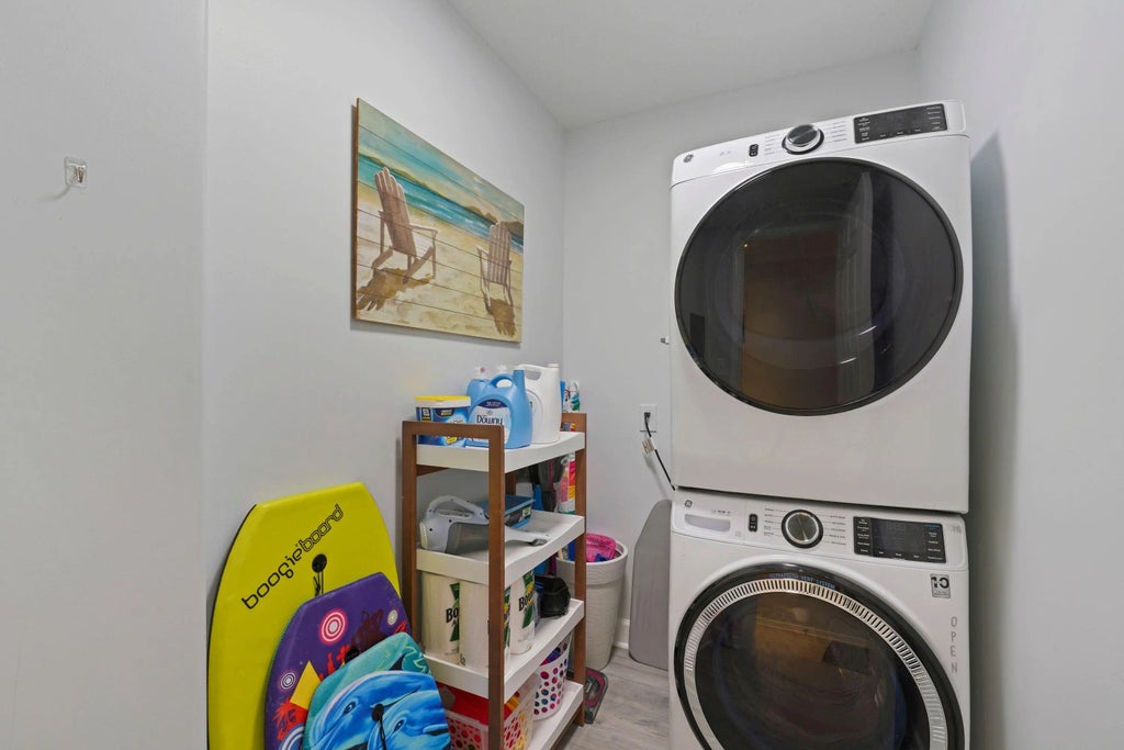 22 of 26 - 14415 Front Beach 2007, Panama City Beach, FL