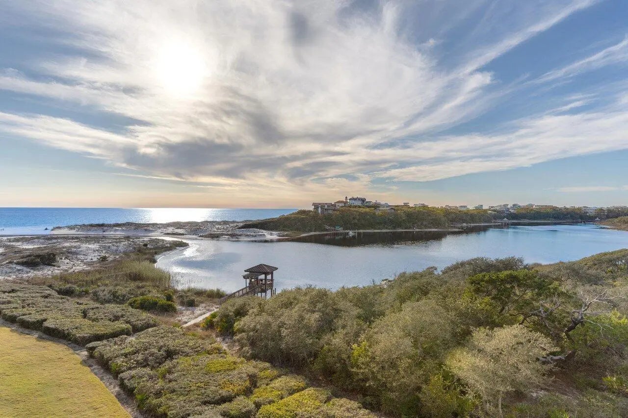 Photo of Listing #969990