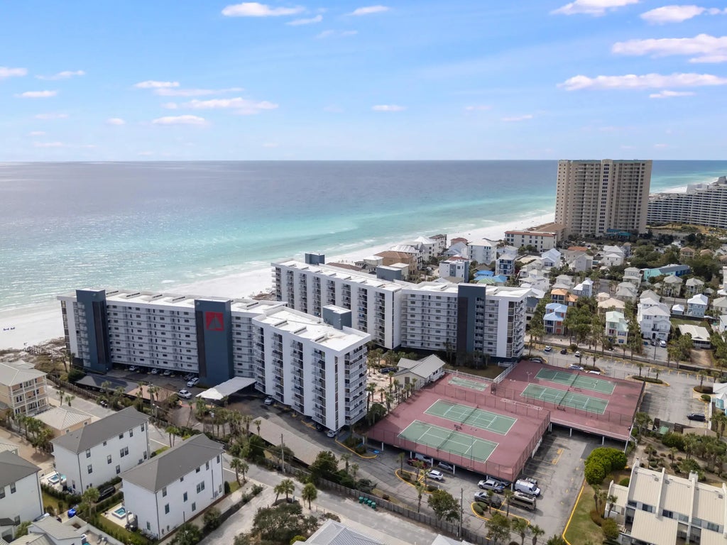 114 Mainsail Drive Unit 334, Miramar Beach