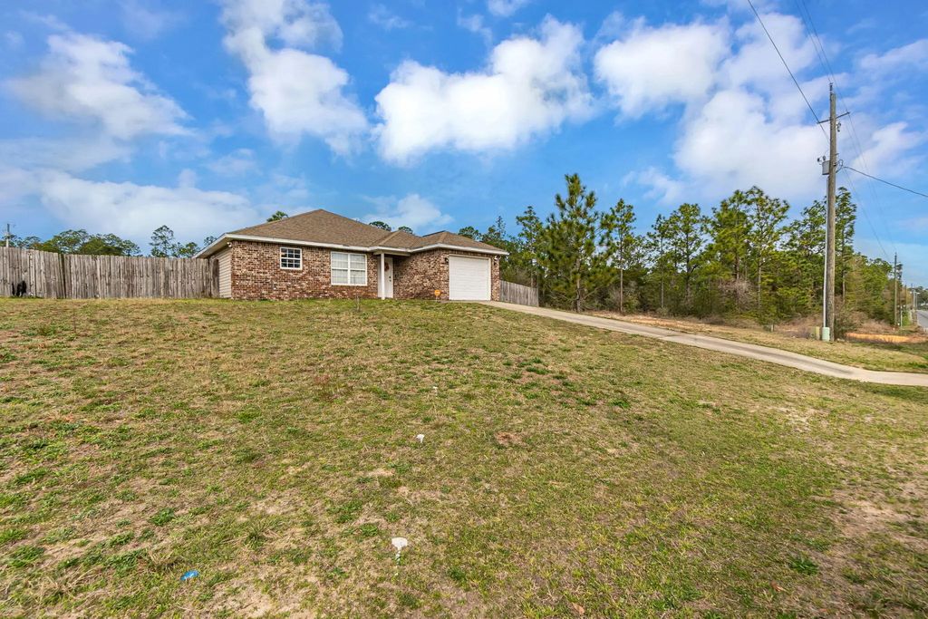 5154 Rosebud Avenue, Crestview