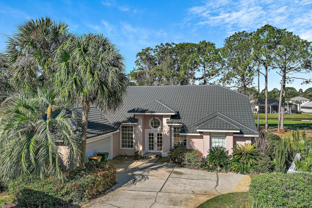115 Garnet Place, Destin