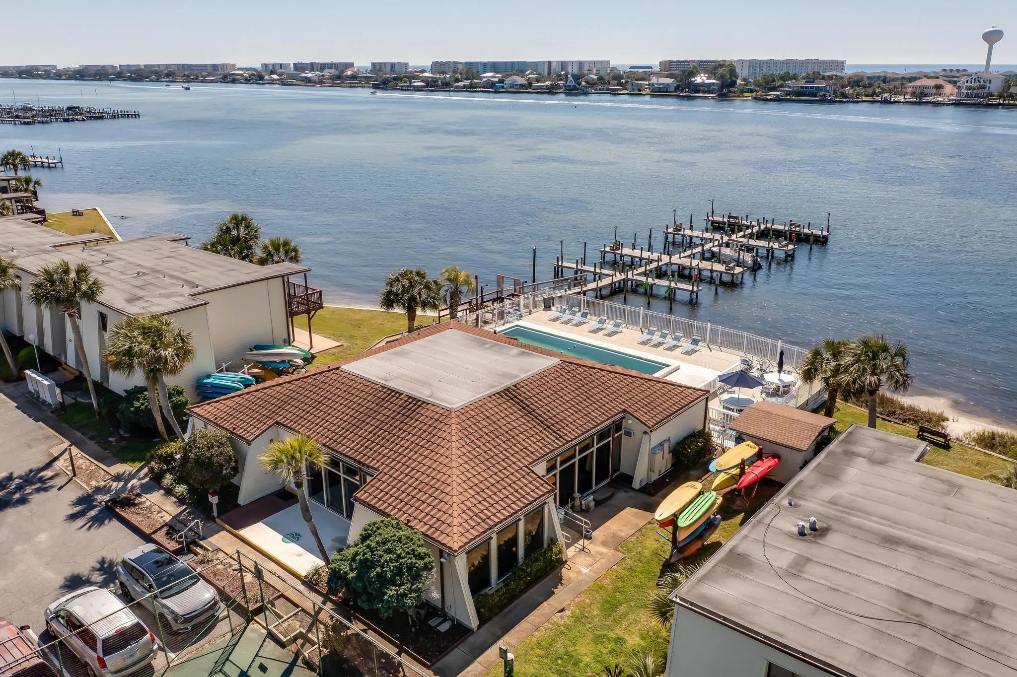 Photo of Listing #971371