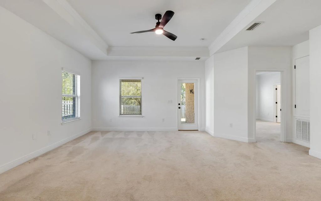 14 of 83 - 379 Whitman Way, Freeport, FL