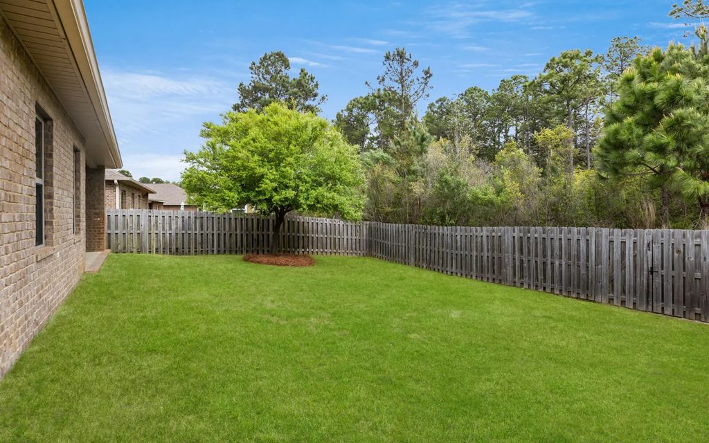 37 of 83 - 379 Whitman Way, Freeport, FL
