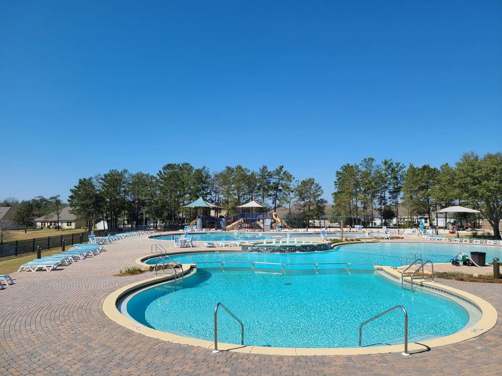43 of 83 - 379 Whitman Way, Freeport, FL