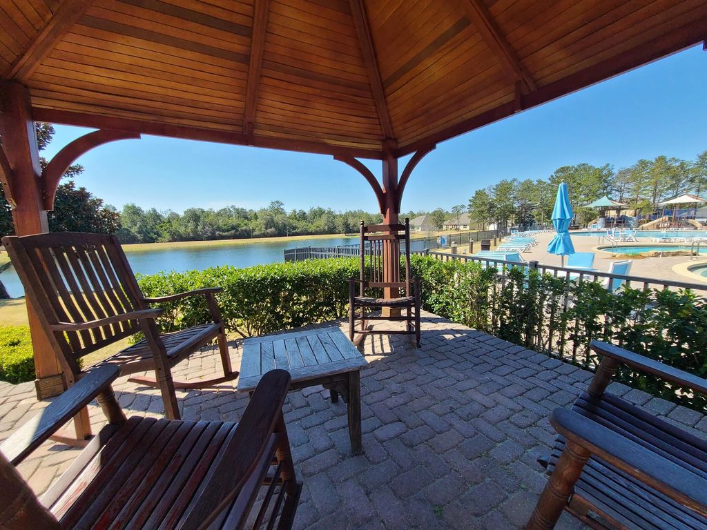 61 of 83 - 379 Whitman Way, Freeport, FL