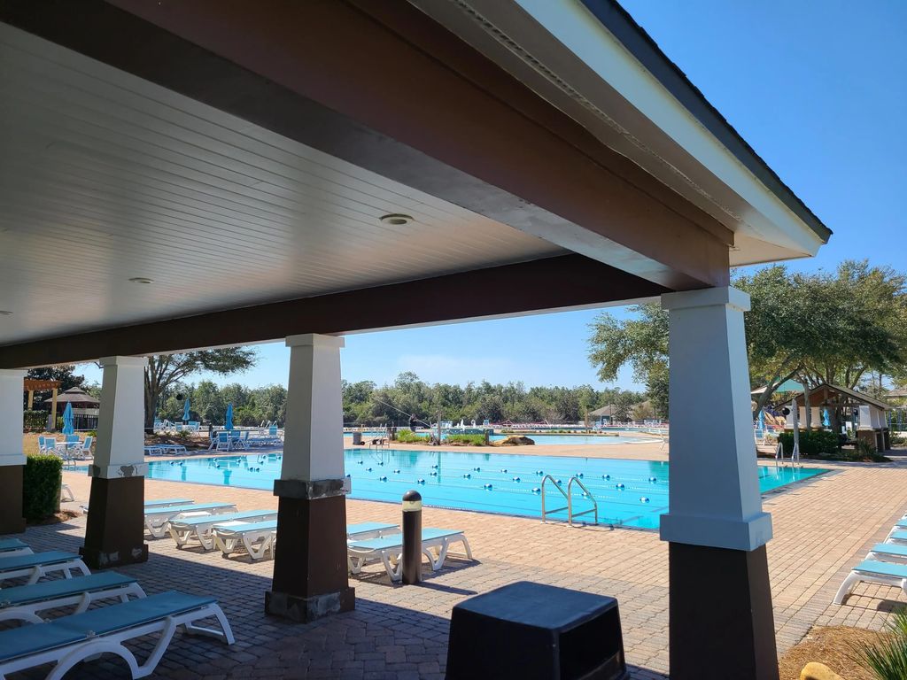 62 of 83 - 379 Whitman Way, Freeport, FL