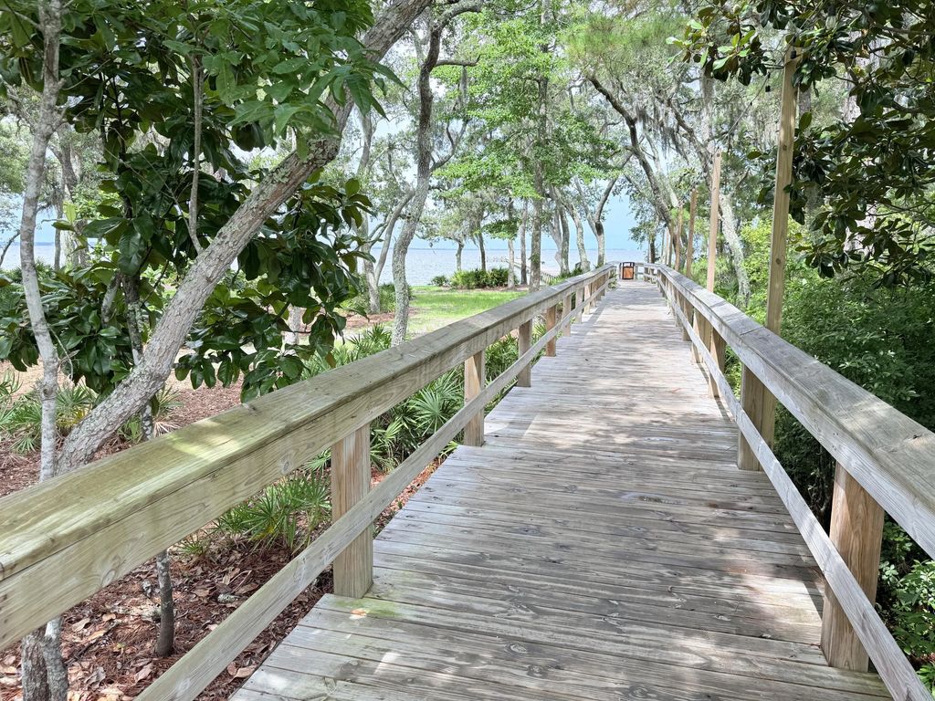 80 of 83 - 379 Whitman Way, Freeport, FL