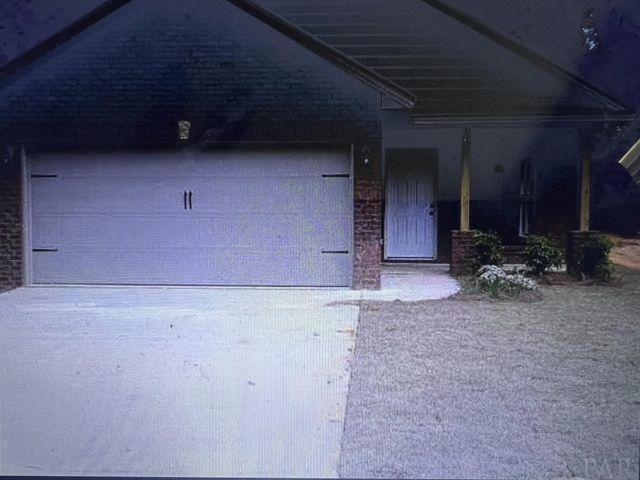 Photo of Listing #971639