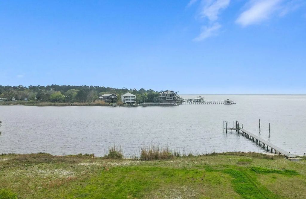 11 of 24 - 554 Beatrice Point Road, Freeport, FL