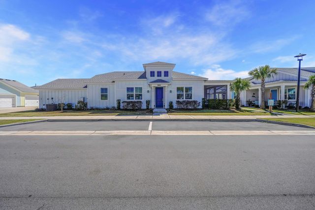 Photo of Listing #971501