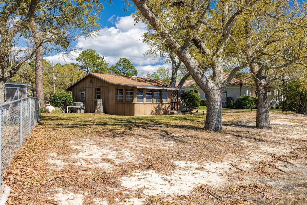 16 of 29 - 2894 Bay Grove Road, Freeport, FL