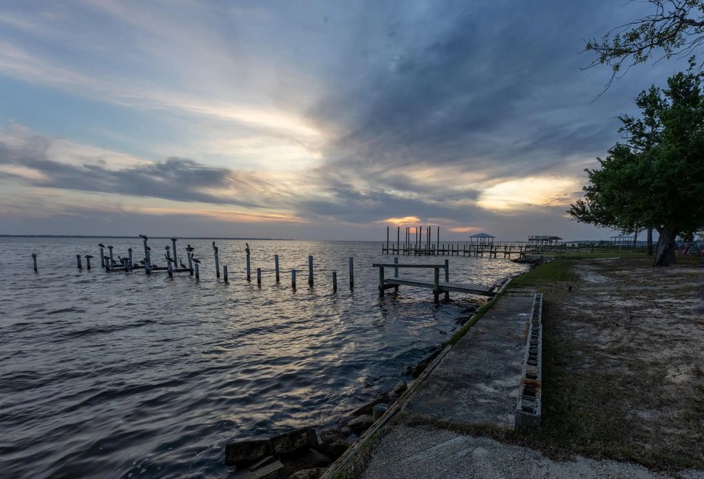 24 of 29 - 2894 Bay Grove Road, Freeport, FL