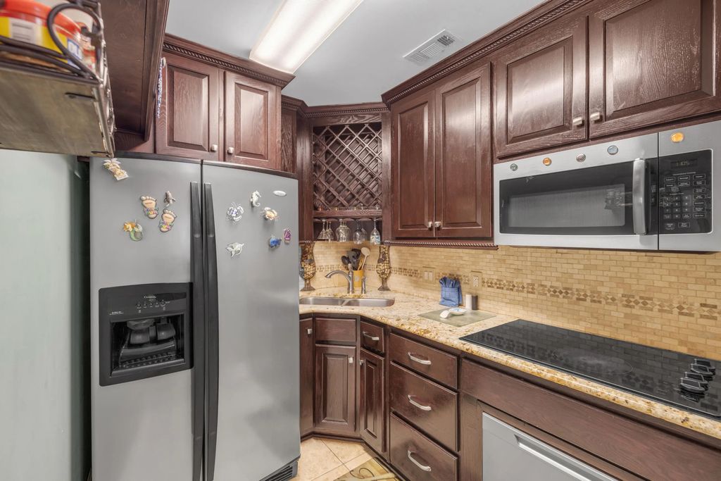 8 of 79 - 17462 Front Beach Road 35d, Panama City Beach, FL