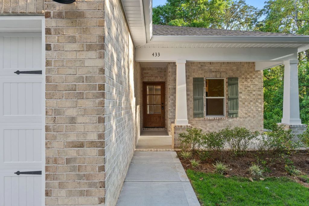 433 Bullock Boulevard, Niceville