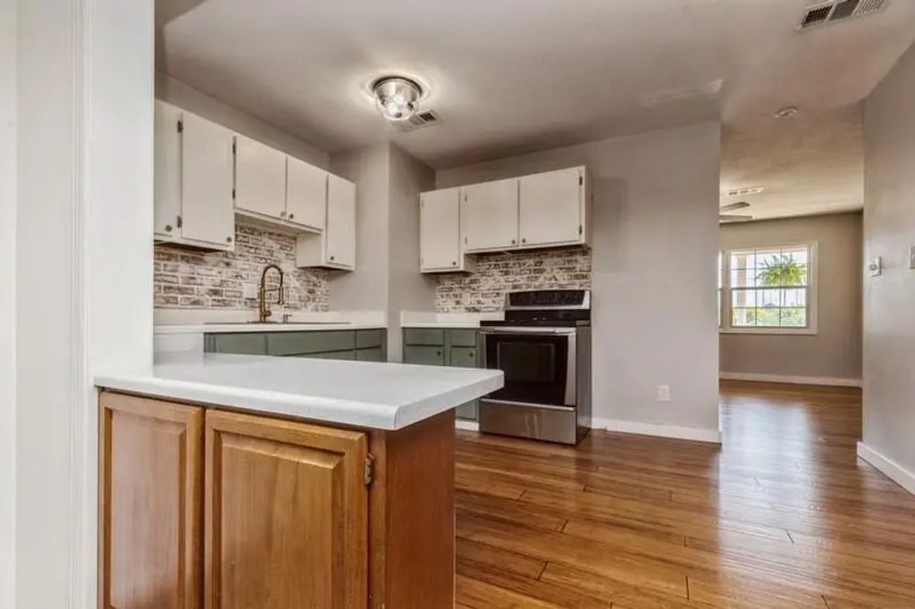 217 Nw Martisa Road, Fort Walton Beach