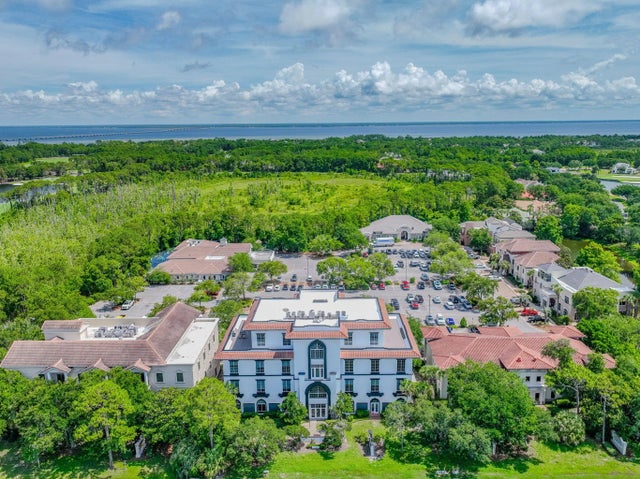 Photo of Listing #972490