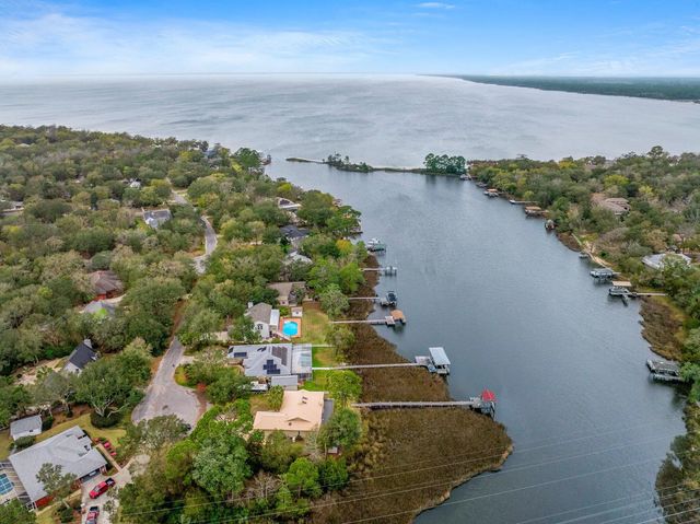 Photo of Listing #972759