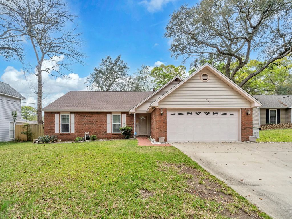 403 Seville Circle, Niceville