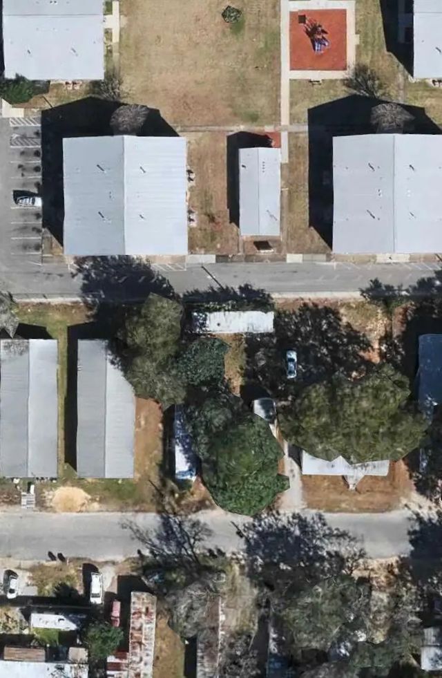 Photo of Listing #980815